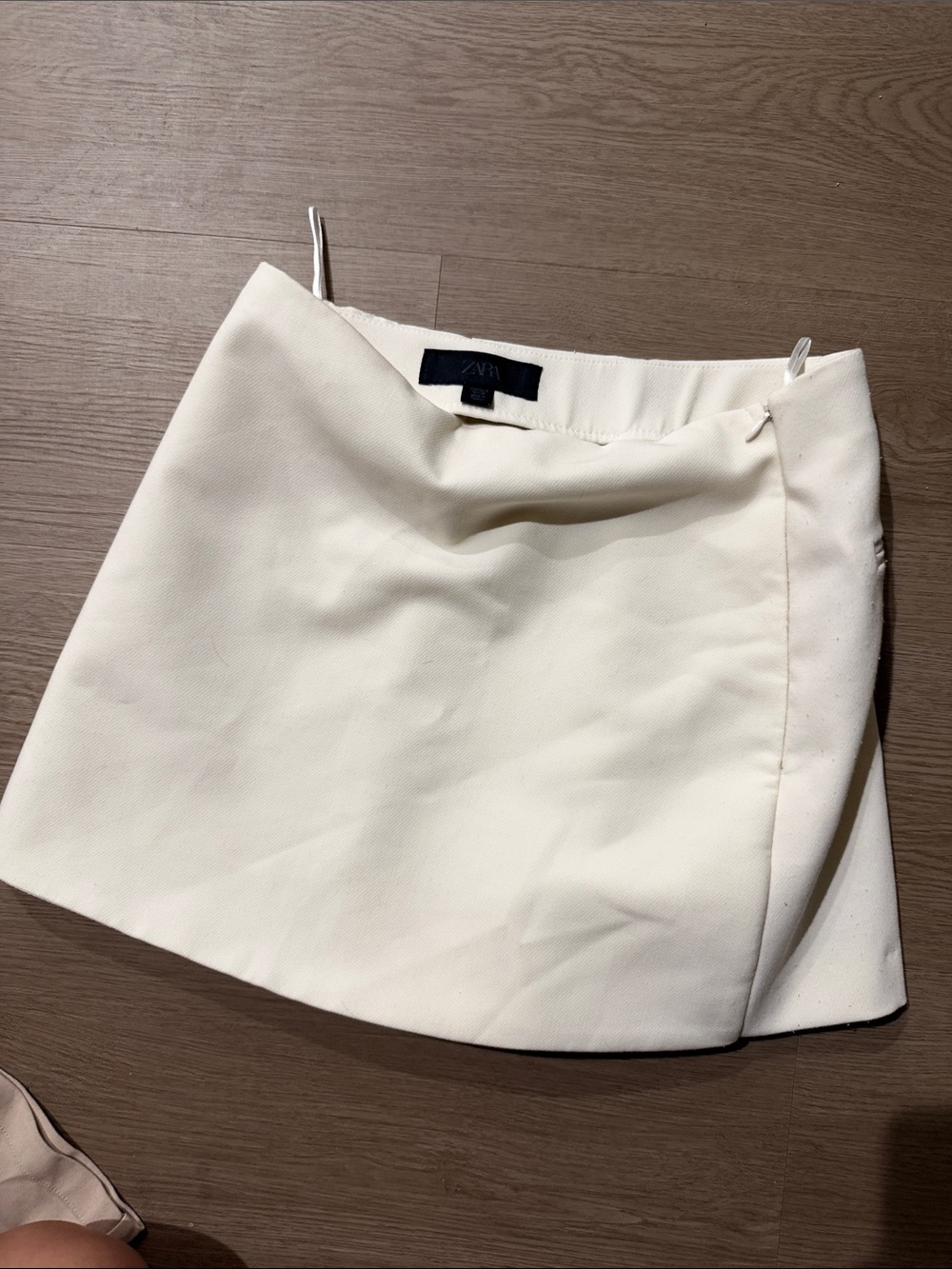Zara Cream Mini Skort - Clean A-Line Style